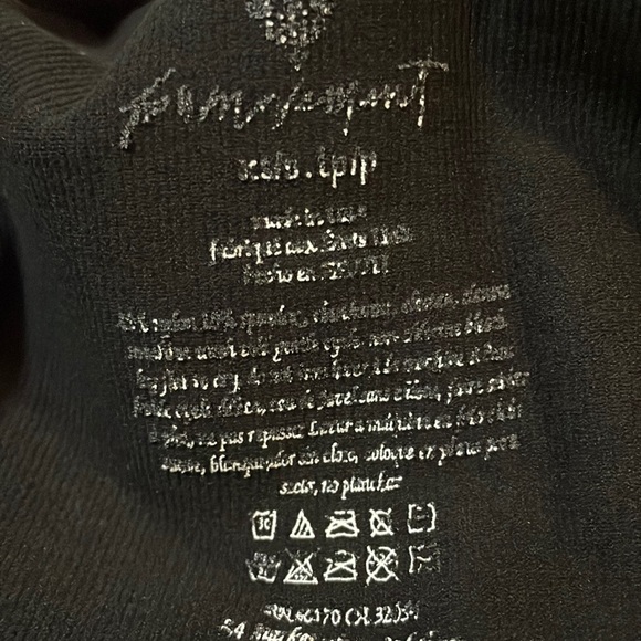 Free People Movement Tighten Up Muscle Tank size XS/S NEW Black - Picture 4 of 4